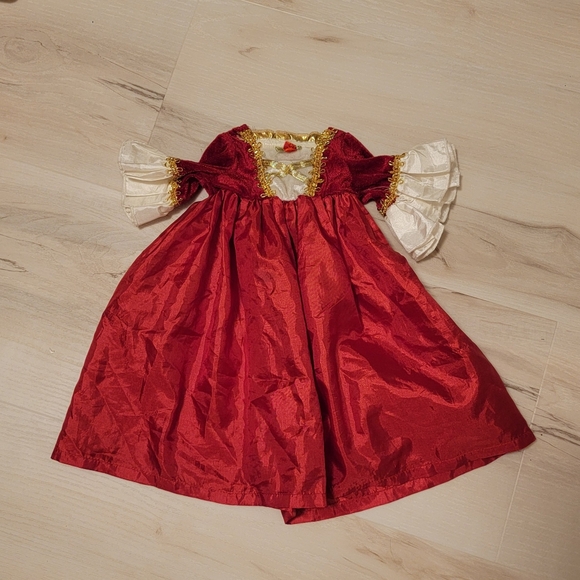 Assorted doll clothes - Picture 5 of 7